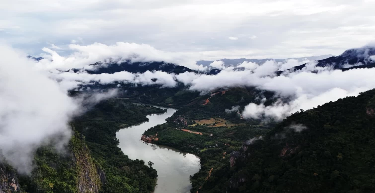 Du Lịch Laos Nature 5N4Đ: Nong Khiaw – Vang Vieng – Luang Prabang Khám Phá Thiên Nhiên